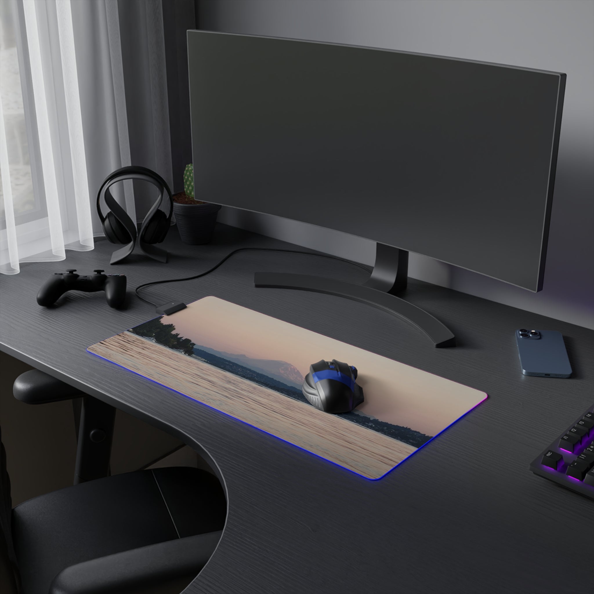 Mt Rainer LED mouse pad