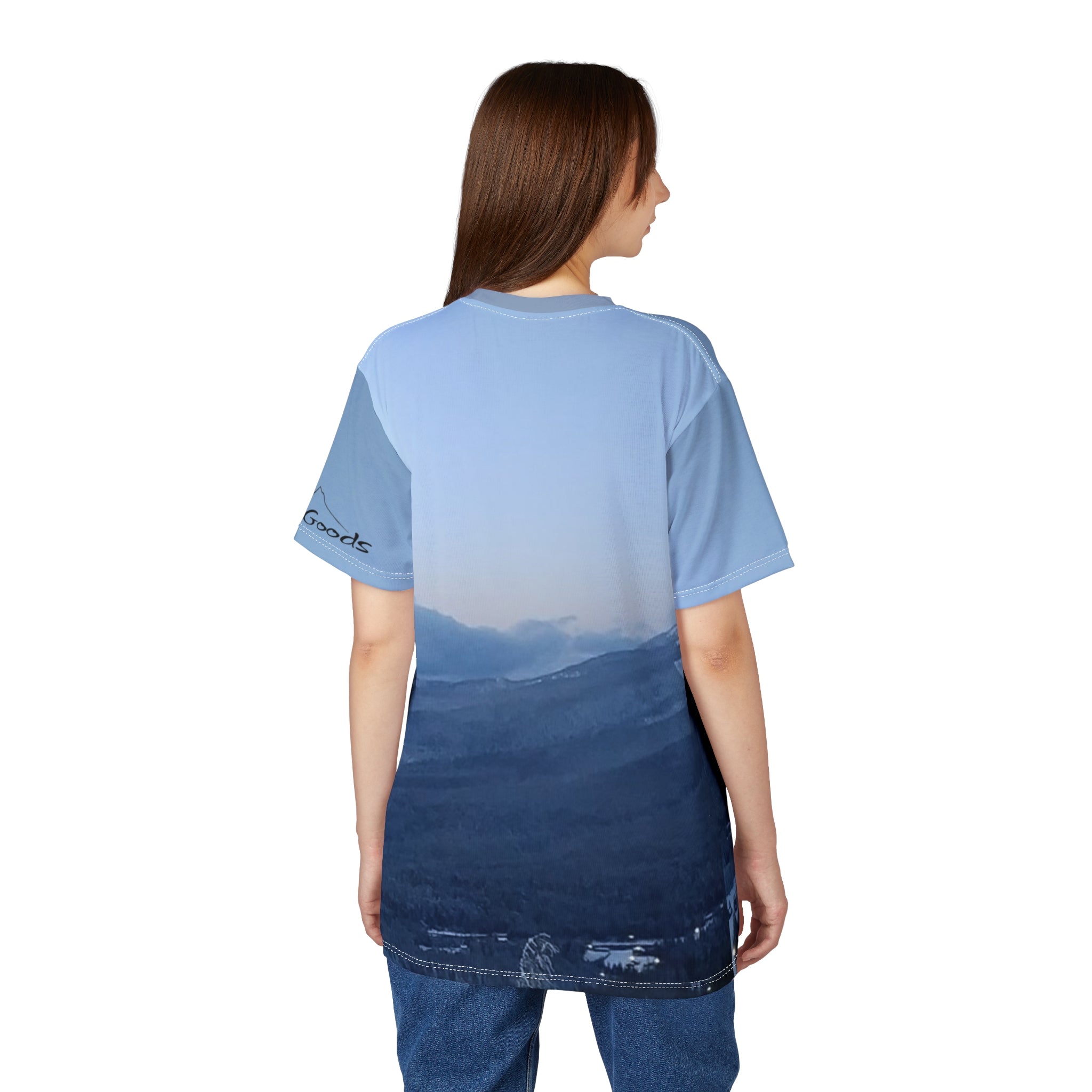 Mountain View Unisex Short Sleeve Tee, Nature Lover's Shirt, Outdoor Adventure Wear, Great for Hiking, Perfect for Gift Giving